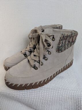 Muk Luks Flexi Montecello Taupe Suede Lace-Up Ankle/Hiking Boots NWOT Women's 9